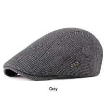 Load image into Gallery viewer, Knitted Beret